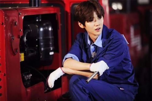 跑男新一期鹿晗插曲，音樂與綜藝的絕佳融合曝光！