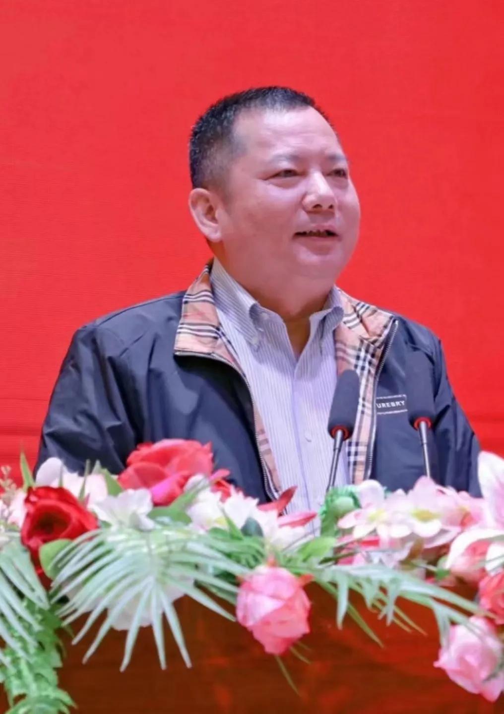 上市公司圖片的視覺呈現(xiàn)與觀點闡述