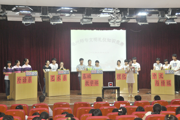 與探索小巷中的特色小店之旅