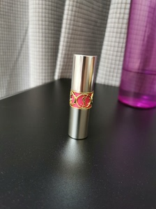 關(guān)于YSL銀管夾心上市時間的探討與解析