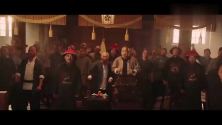 小巷深處的色中色電影視覺盛宴