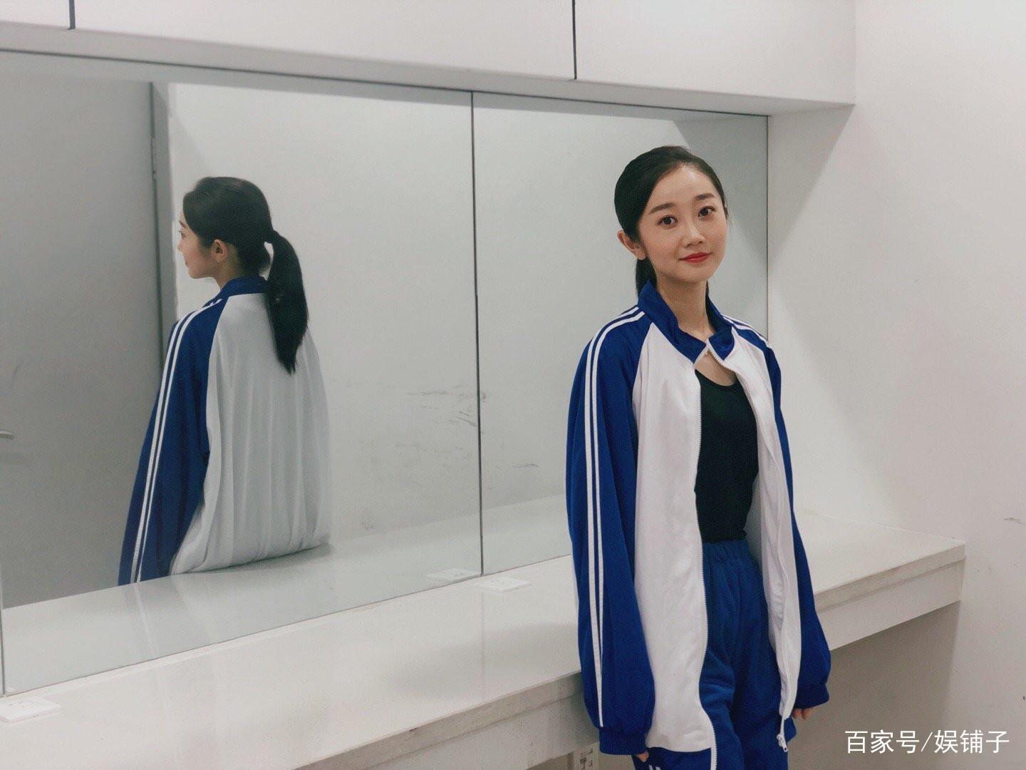 女演員陳嘉男圖片與科技新品——智能生活鏡像的交匯點(diǎn)