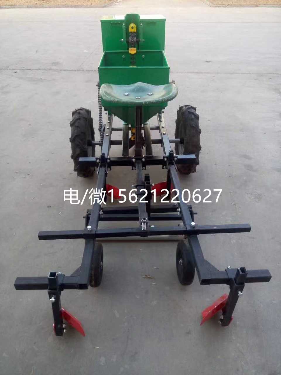 最新土豆播種機技術(shù)革新與實際應(yīng)用探討的演示視頻