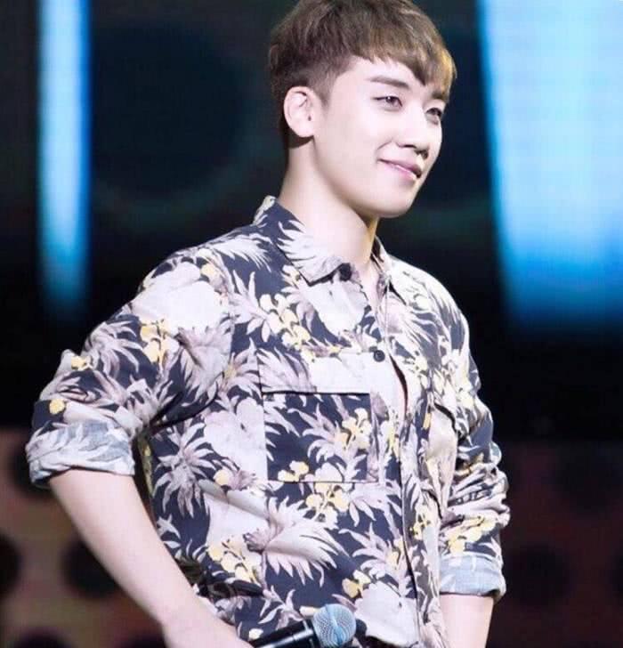 韓國娛樂圈最新動態(tài)與小巷深處的獨(dú)特小店探秘