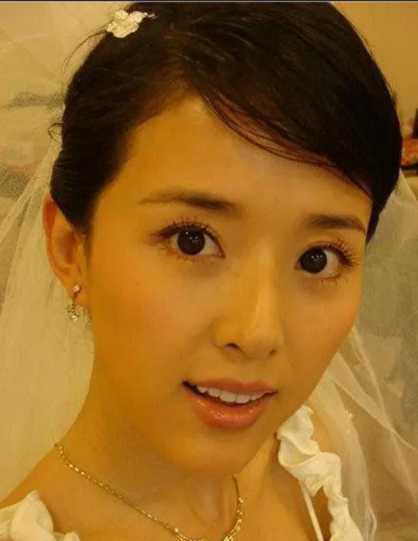 婚姻故事最新進(jìn)展與小巷深處的獨(dú)特風(fēng)情小店