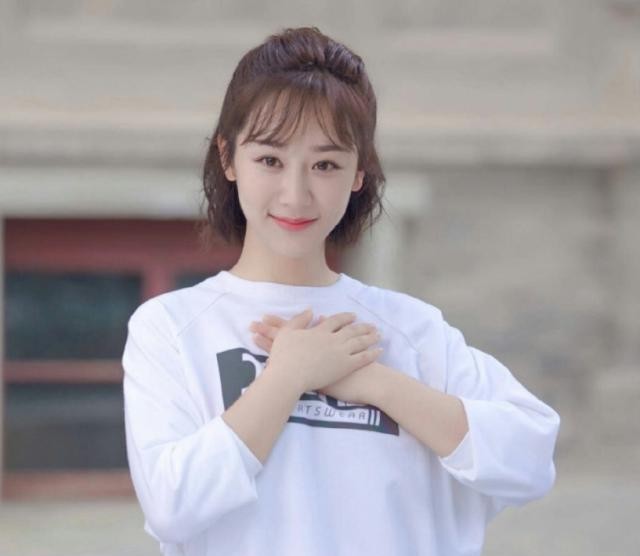 紅兒最新時尚潮流探索前沿