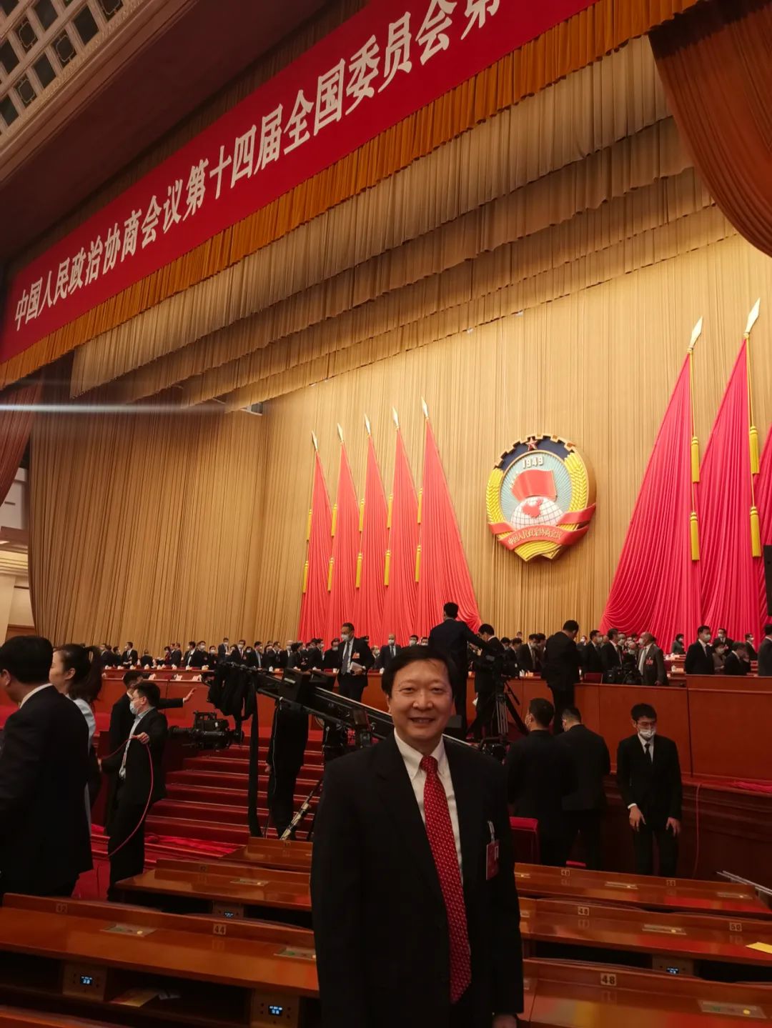 王廣發(fā)最新研究進(jìn)展與貢獻(xiàn)概述