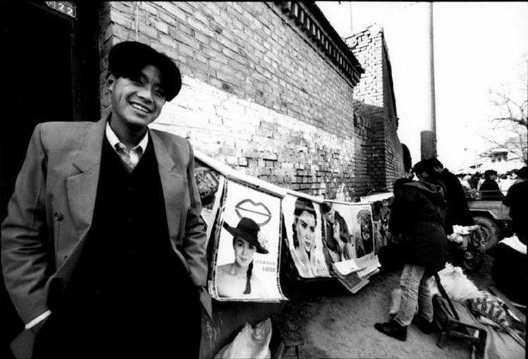 最新電影畫，小巷深處的驚喜發(fā)現(xiàn)