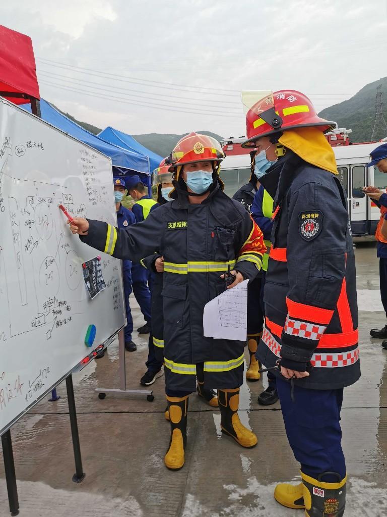 化工爆炸最新消息引發(fā)社會震驚與深刻反思