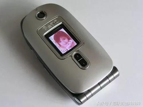 最新翻蓋手機款式變革與你的勵志人生