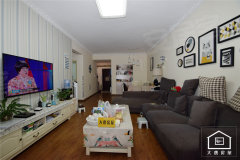 成都銀海中心最新房?jī)r(jià)及深度分析