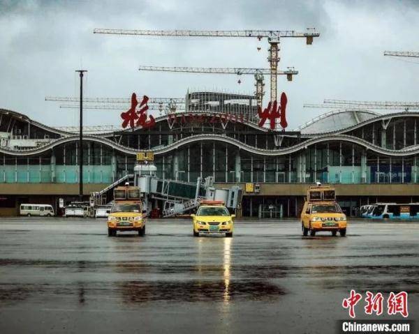 杭州臺風(fēng)下隱藏飛行秘密與小巷獨特小店探秘