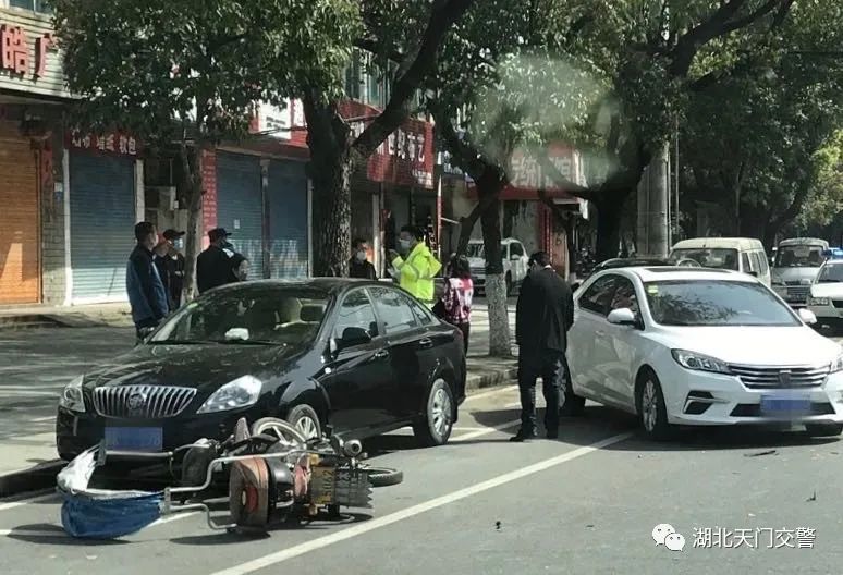 天門(mén)車(chē)禍最新消息，自然美景之旅中的意外與內(nèi)心的寧?kù)o與平和