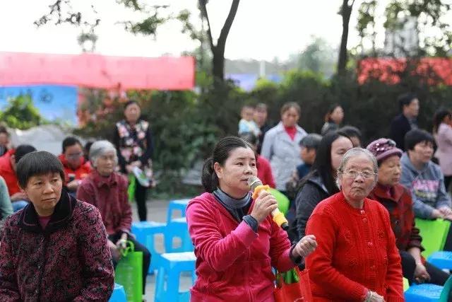 最新社區(qū)工作金點子，鄰里間的溫馨日?；优c社區(qū)建設