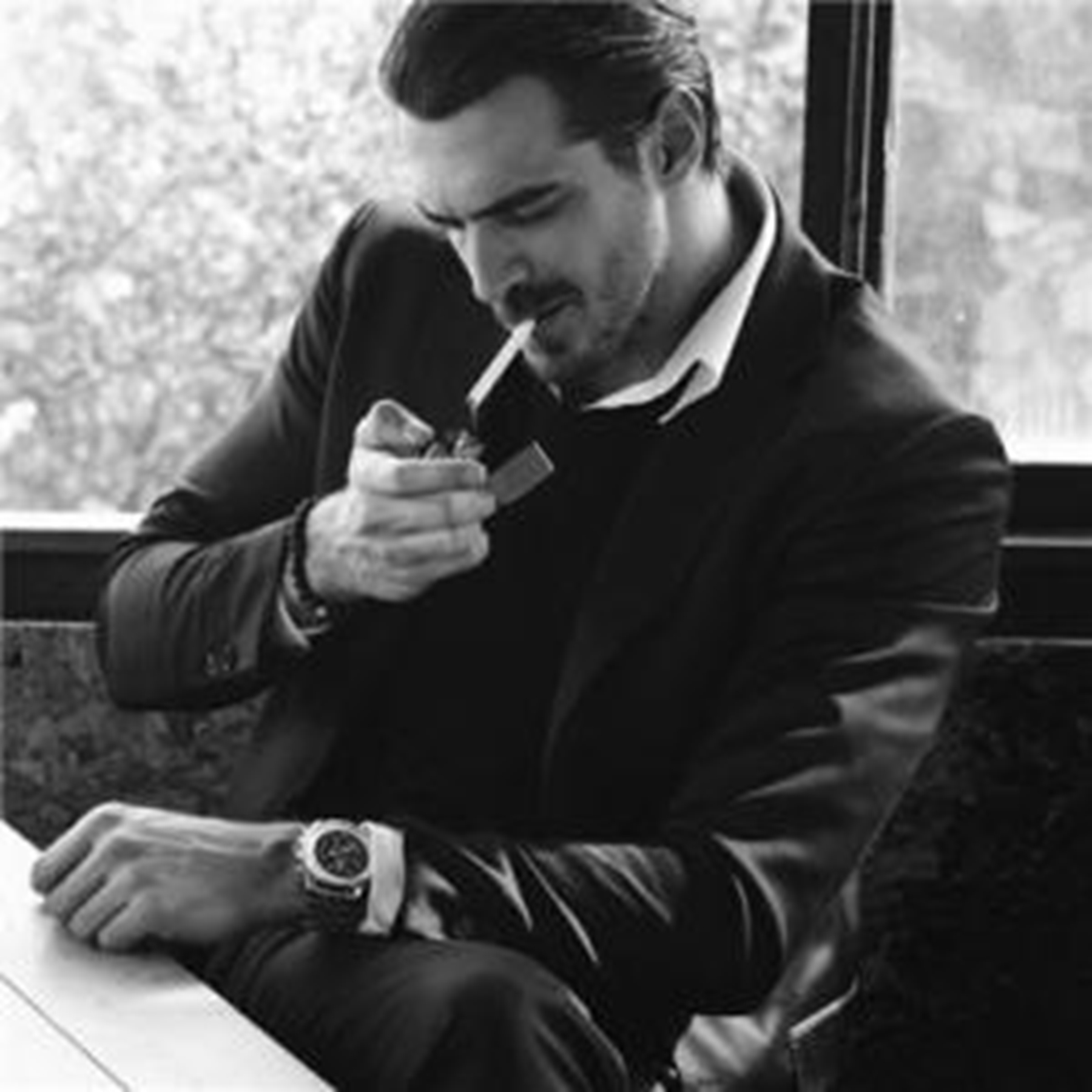 關(guān)于吸煙頭像男生最新版的深度研究與討論